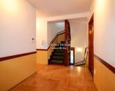 Eladó családi ház Budapest III. ker 249 000 000 Ft