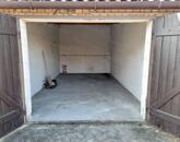 Szolnokon garázs eladó!