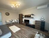 Teljeskörűen felújított 3 szobás lakás eladó!