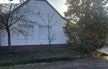 Eladó családi ház