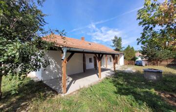 Eladó családi ház