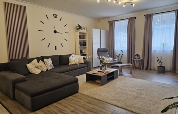 Eladó családi ház