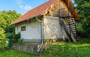 Eladó családi ház