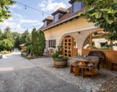 Eladó vendéglátó egység Dunabogdány 510 000 000 Ft