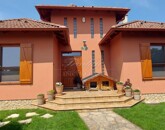 Eladó családi ház Győr 289 000 000 Ft