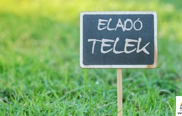 Eladó telek/földterület