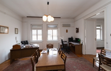 Eladó iroda/üzlethelyiség