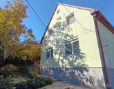 Eladó családi ház Érd 119 900 000 Ft