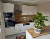 Eladó családi ház Győr 134 900 000 Ft