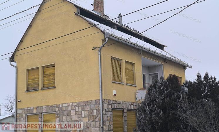 Zagyvarékasi 95m2-es 3 szintes családi ház eladó!                                 