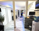 Eladó iroda/üzlethelyiség Dunaújváros 42 000 000 Ft