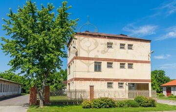 Eladó telek/földterület