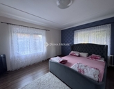 Eladó családi ház Pécs 84 990 000 Ft