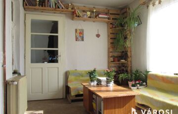 Eladó családi ház