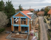 Eladó családi ház Pécs 169 900 000 Ft