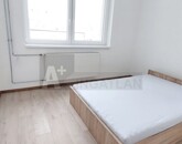 Eladó lakás Szeged 68 000 000 Ft