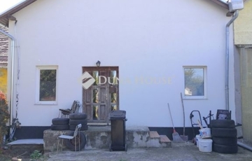 Eladó családi ház