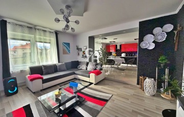 Eladó családi ház