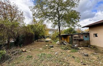 Eladó telek/földterület