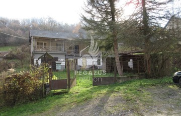 Eladó családi ház