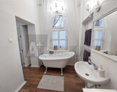 Eladó lakás Szeged 110 000 000 Ft