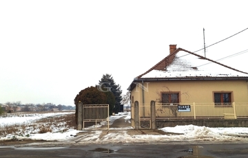 Eladó ipari ingatlan