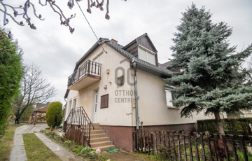 Eladó családi ház