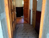 358562