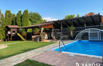 Eladó családi ház