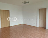 Kiadó ipari ingatlan Veszprém 262 500 Ft