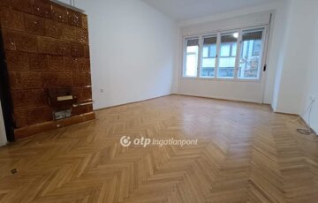 Eladó lakás