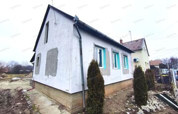 Eladó családi ház