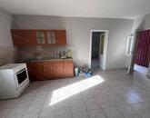 Kiadó földszinti lakás Szandaszőlős központjában