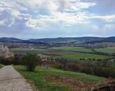 Panorámás, építhető ZÁRTKERT eladó PÉCSELYEN