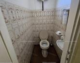 Tata belterületén utcafronti üzlethelyiség eladó