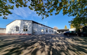 Eladó ipari ingatlan