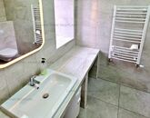 Kiadó iroda/üzlethelyiség Budapest III. ker 756 Euro