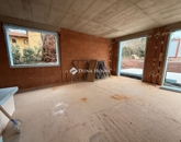 Eladó családi ház Pécs 159 900 000 Ft