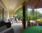 Eladó családi ház Mogyoród 178 000 000 Ft