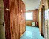 Nagykőrösön eladó harmadik emeleti panellakás garázzsal!