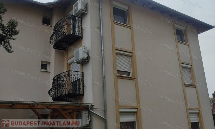 Eladó téglalakás, Albertirsa                                 