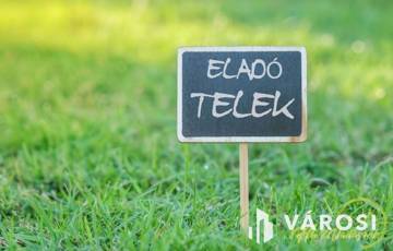 Eladó telek/földterület