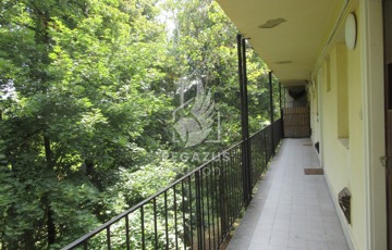 Eladó lakás
