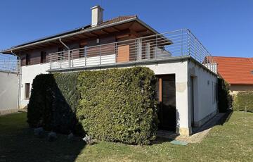 Eladó családi ház