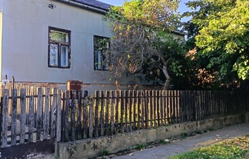 Eladó családi ház