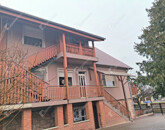 Eladó családi ház Bana 82 000 000 Ft