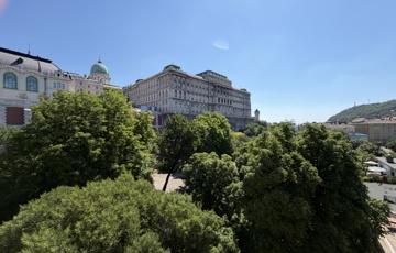 Eladó lakás