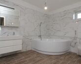 Eladó lakás Hévíz 300 000 Euro