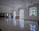 Eladó családi ház Csertő 1 031 750 000 Ft