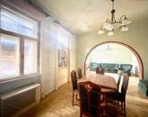 Eladó Szolnok központjában Fiumei uton 532 m2 telken 100m2 családi ház